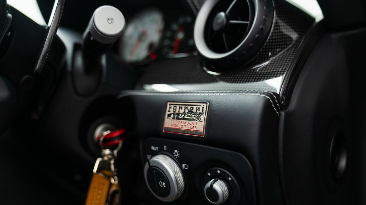 599 HGTE Nero Daytona