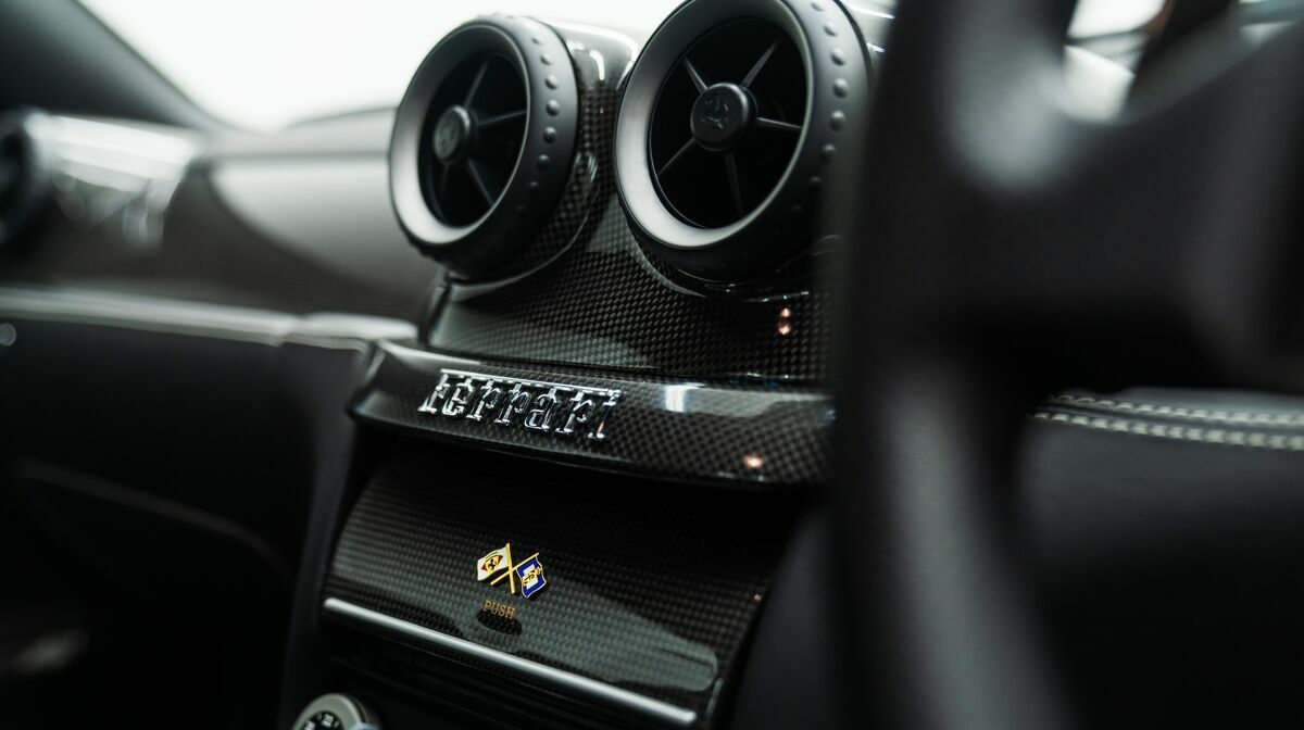 599 HGTE Nero Daytona