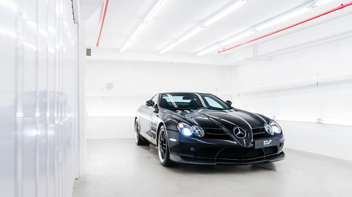 SLR 722 Galaxite Black