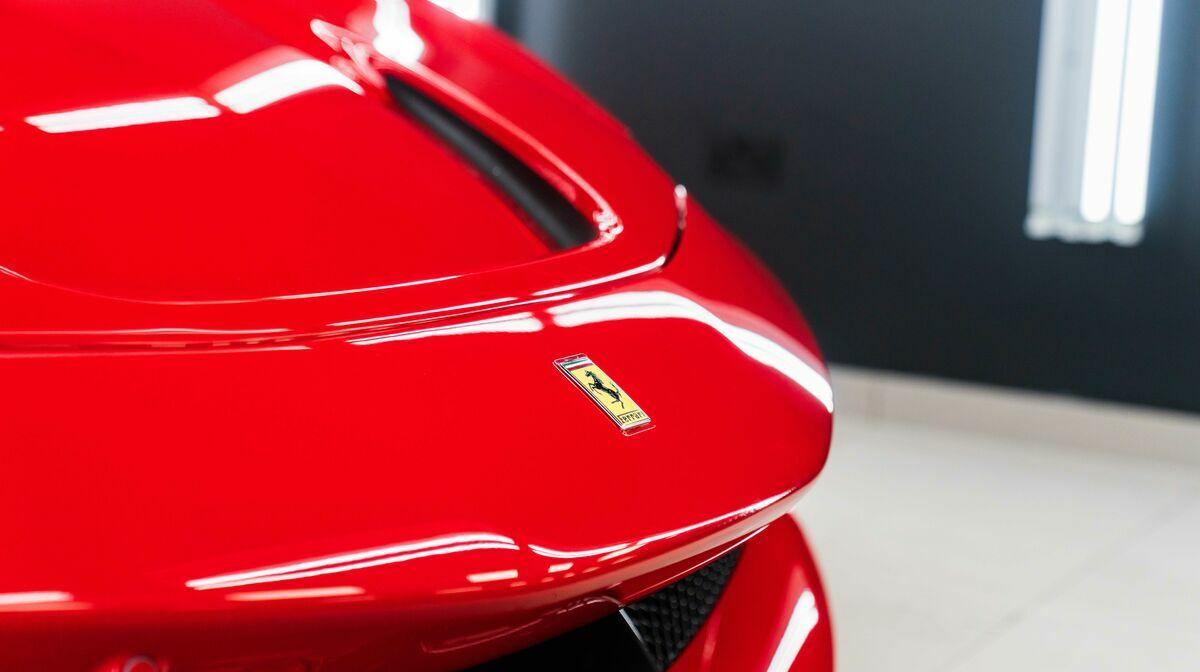 SF90 Stradale Rosso Corsa