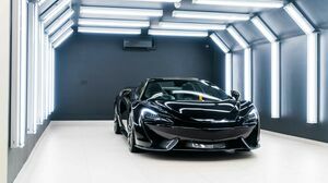 570S Spider Onyx Black