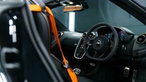 570S Spider Onyx Black