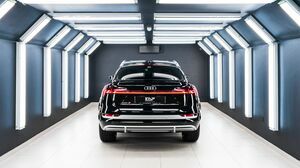 E-Tron Black