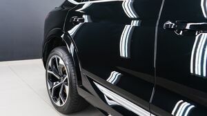 E-Tron Black