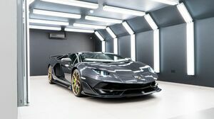 Aventador SVJ Roadster Grigio Estoque