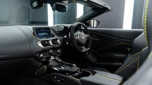 V8 Vantage Roadster China Grey