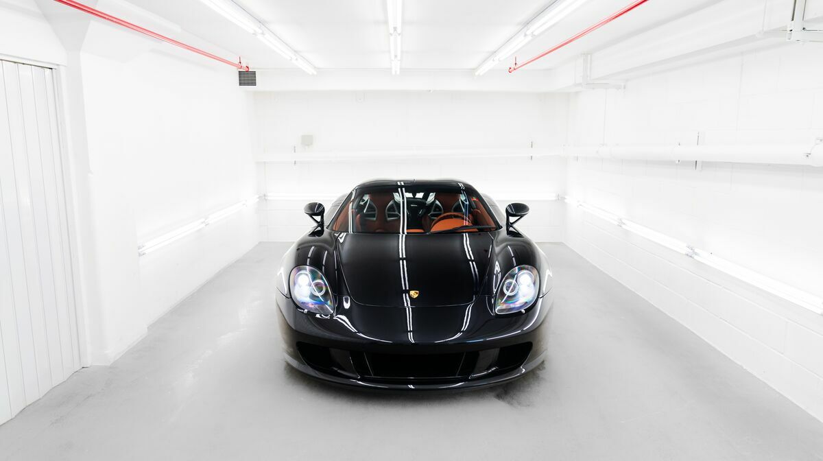 Carrera GT Basalt Black