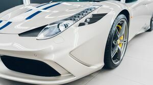 458 Speciale Grigio Ingrid