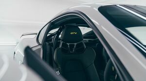 718 GT4 Crayon