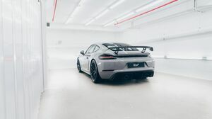 718 GT4 Crayon
