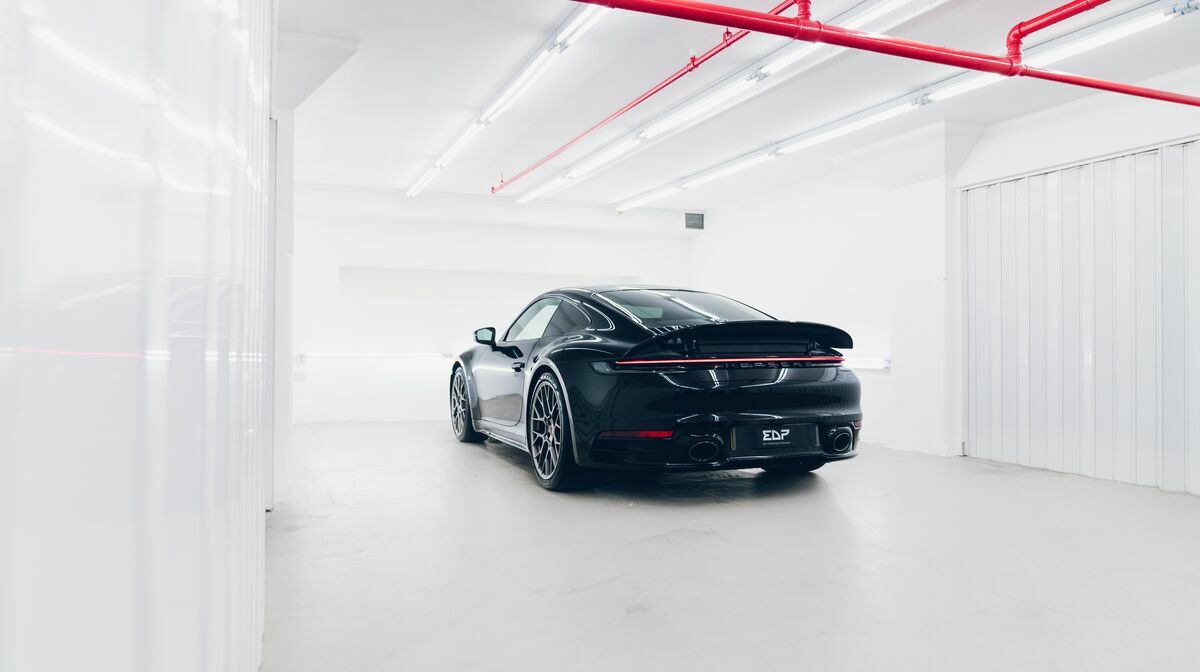 992 Carrera 4S Jet Black