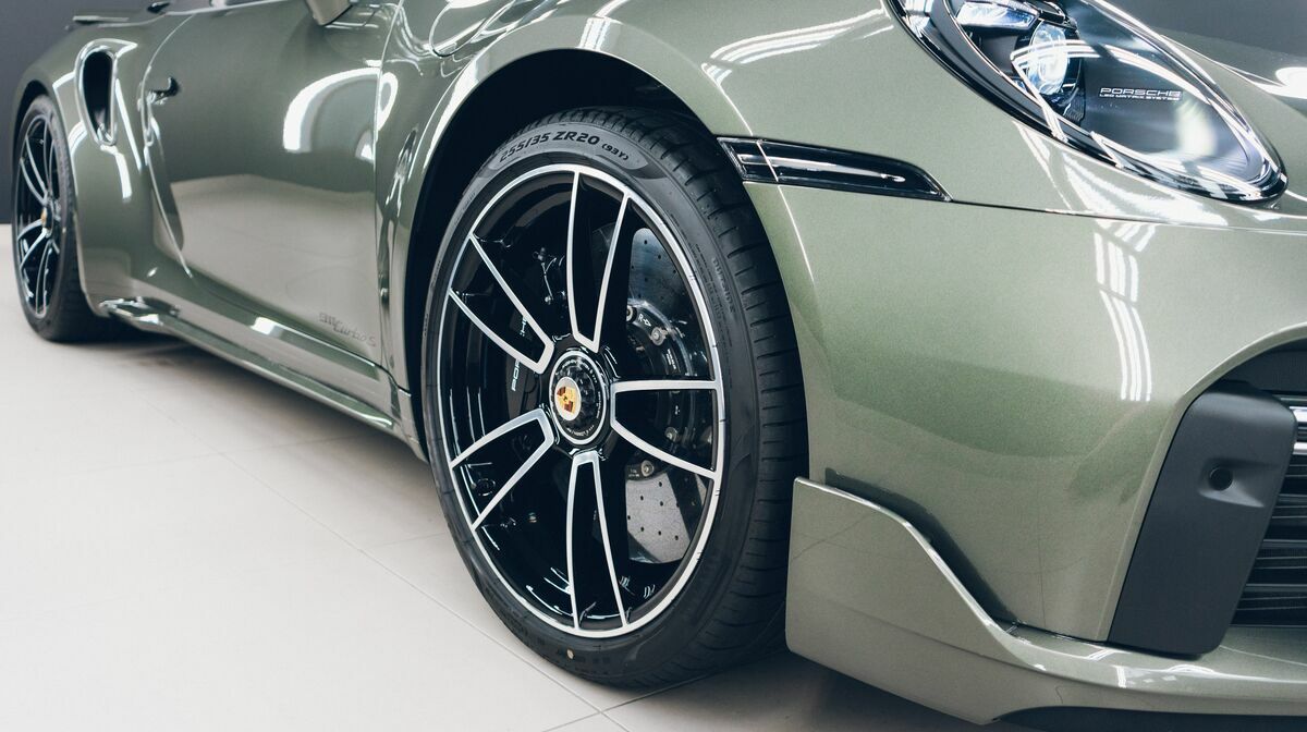 992 Turbo S Cabriolet Aventurine Green