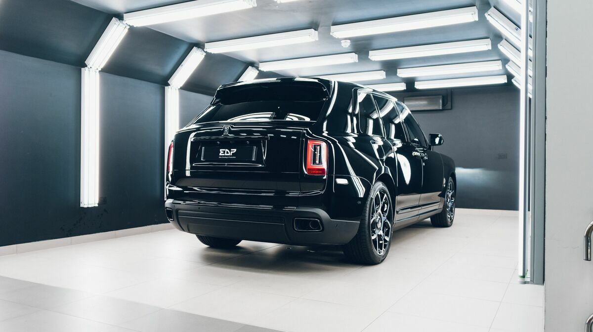 Cullinan Black Badge