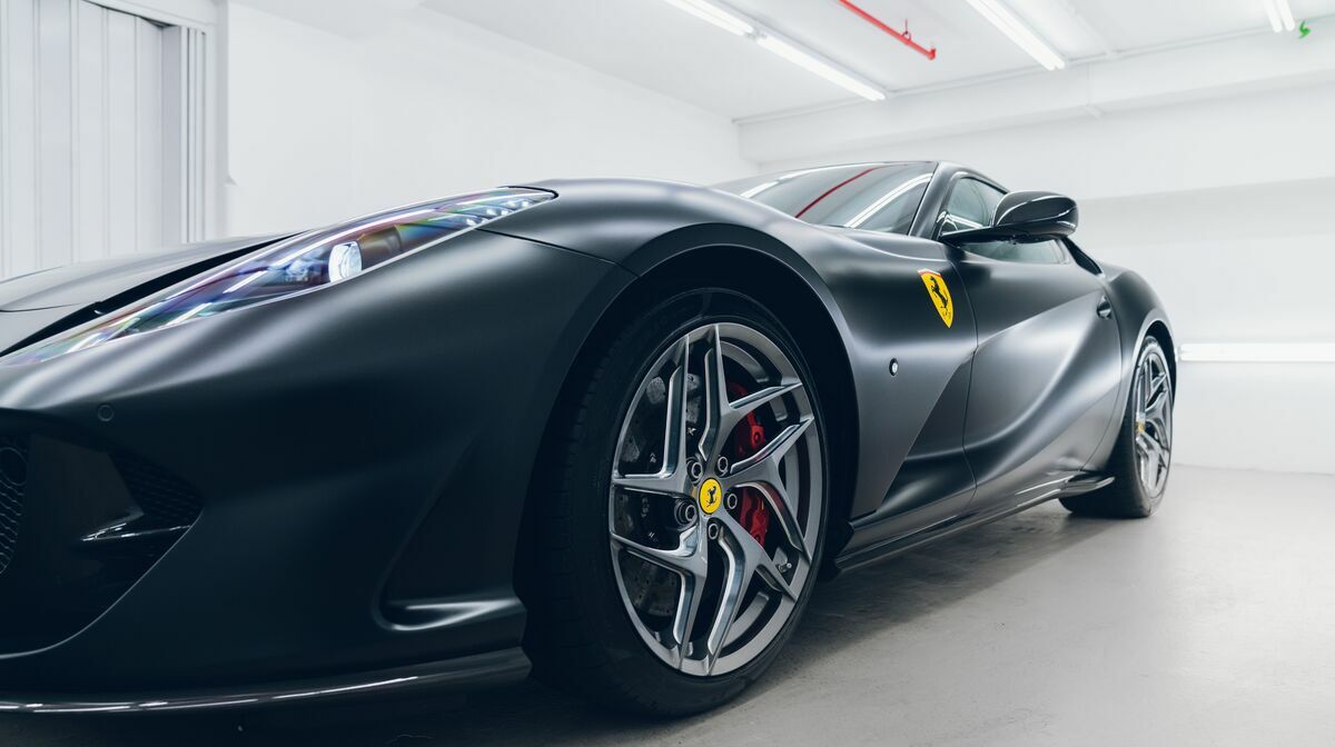 812 Superfast Nero Daytona II