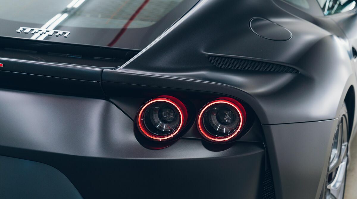 812 Superfast Nero Daytona II