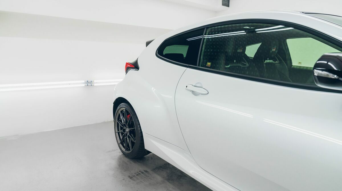GR Yaris Pearl White